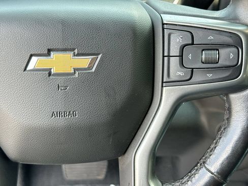 Used 2021 Chevrolet Silverado 1500 LTZ w/ LTZ Premium Package AWD/4WD image 18