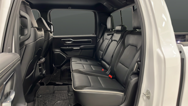 Used 2025 RAM 1500 Laramie w/ Sport Appearance Package AWD/4WD image 22