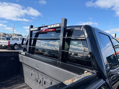 Used 2018 GMC Sierra 2500 SLT w/ Snow Plow Prep Package AWD/4WD image 50