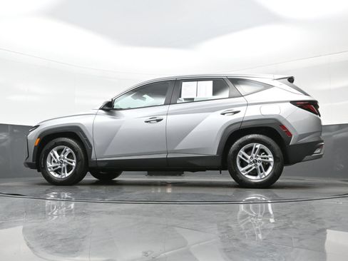 Used 2026 Hyundai Tucson SE FWD image 26