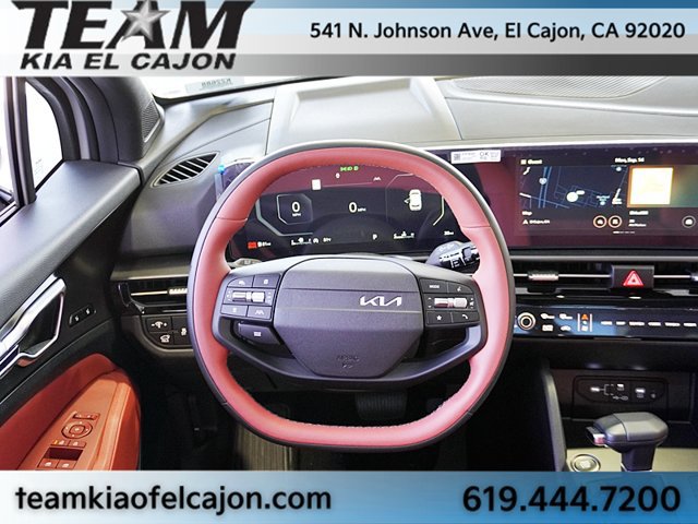 New 2026 Kia Sportage SX FWD image 28