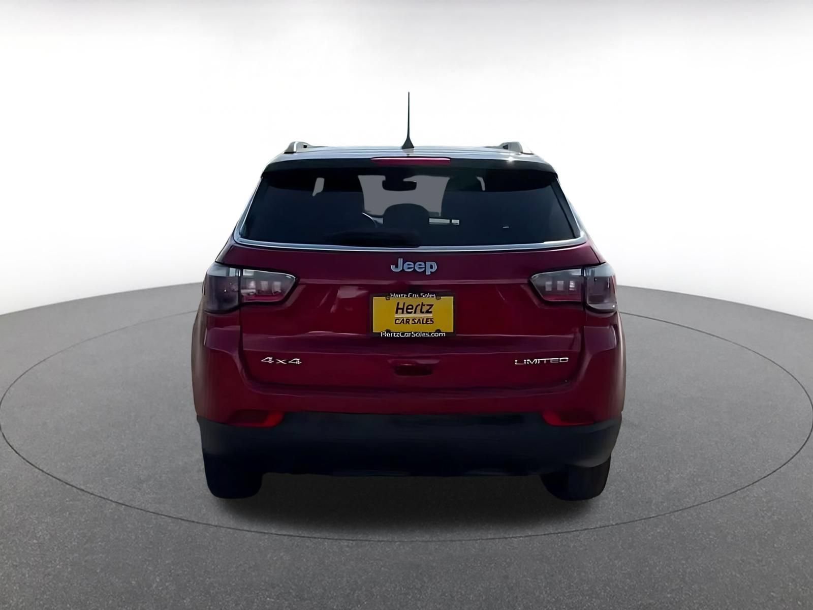 Used 2025 Jeep Compass Limited AWD/4WD image 12