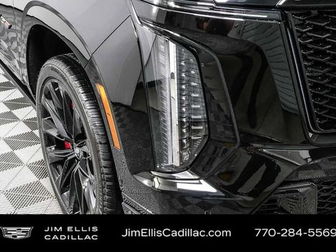 Used 2026 Cadillac Escalade V image 40
