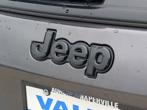 Used 2019 Jeep Compass Latitude image 25