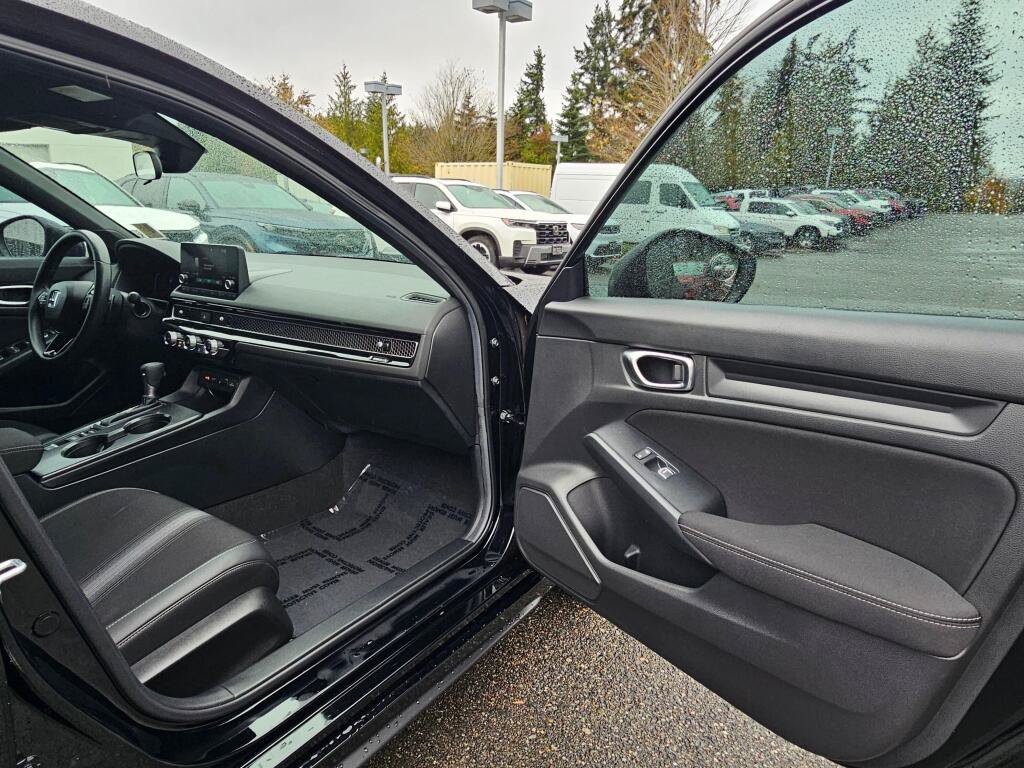 Certified 2024 Honda Civic Sport image 11