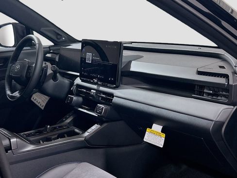 New 2026 Toyota RAV4 XSE AWD/4WD image 29