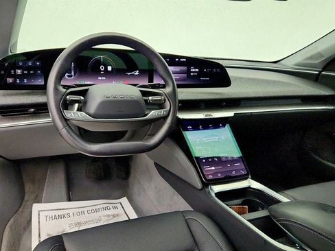 Used 2025 Lucid Air Touring AWD/4WD image 12