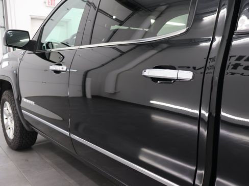 Used 2017 GMC Sierra 1500 SLT w/ Suspension Package, Off-Road AWD/4WD image 30