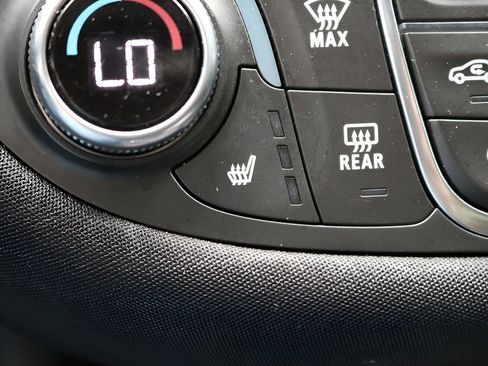 Used 2024 Chevrolet Malibu LT FWD image 22