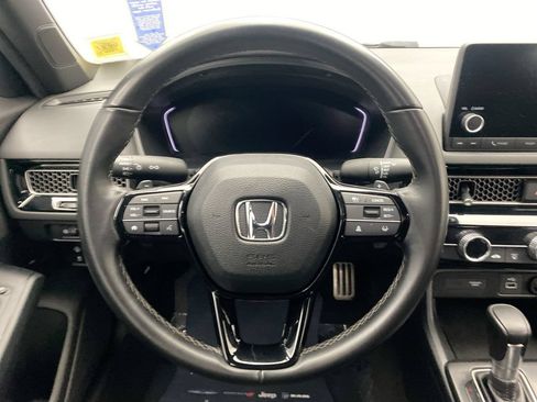 Used 2023 Honda Civic Sport image 16