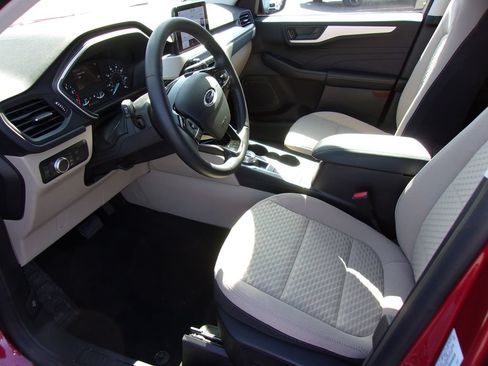 Certified 2022 Ford Escape SE w/ Convenience Package FWD image 10