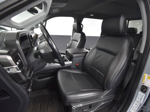 Used 2024 Ford F250 Lariat image 25