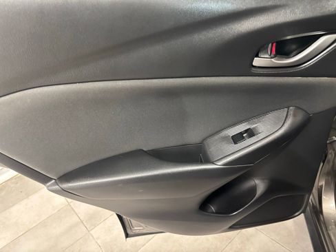 Used 2018 MAZDA CX-3 Sport image 17