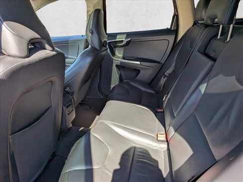 Used 2012 Volvo XC60 3.2 image 18