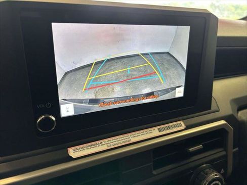Certified 2024 Toyota Tacoma SR AWD/4WD image 27