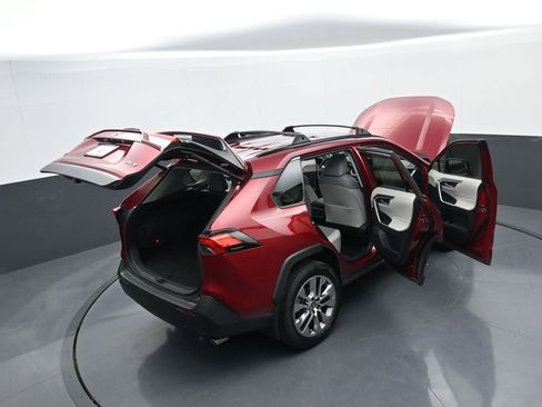 Used 2024 Toyota RAV4 XLE Premium w/ Weather Package image 43