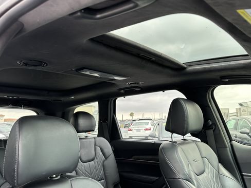 Used 2025 Kia Telluride SX Prestige X-Line AWD/4WD image 18