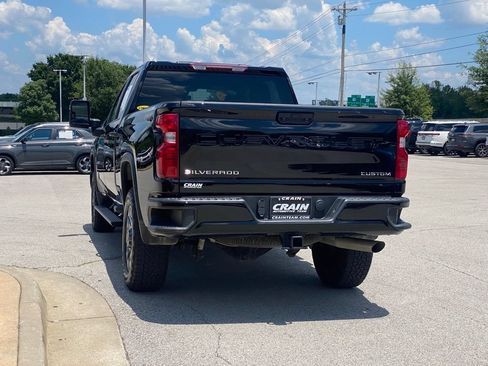 Used 2024 Chevrolet Silverado 2500 Custom w/ Custom Convenience Package AWD/4WD image 5