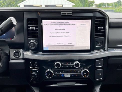 Used 2025 Ford F250 Platinum AWD/4WD image 13