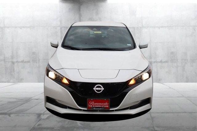 Used 2025 Nissan Leaf S FWD image 4