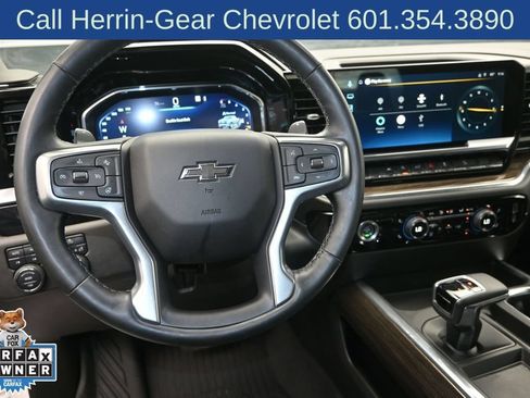 Used 2023 Chevrolet Silverado 1500 RST AWD/4WD image 23