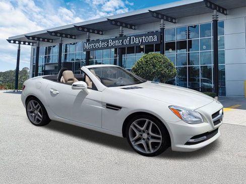 Used 2013 Mercedes-Benz SLK 250 w/ Premium I Pkg image 2