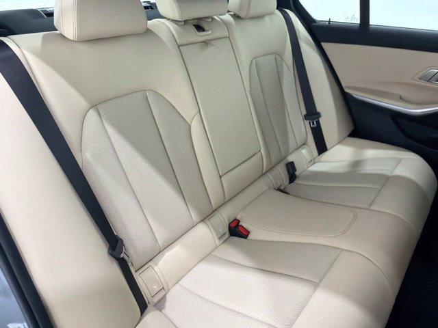 Certified 2023 BMW 330i xDrive Sedan w/ M Sport Package AWD/4WD image 22