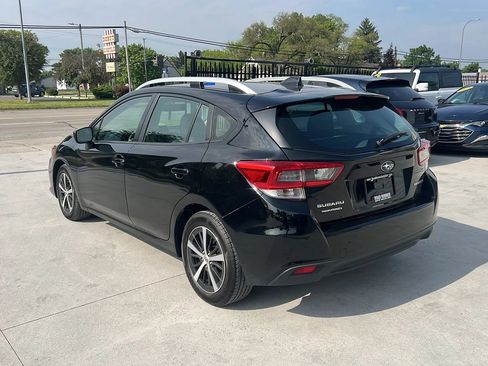 Used 2023 Subaru Impreza 2.0i Premium image 7