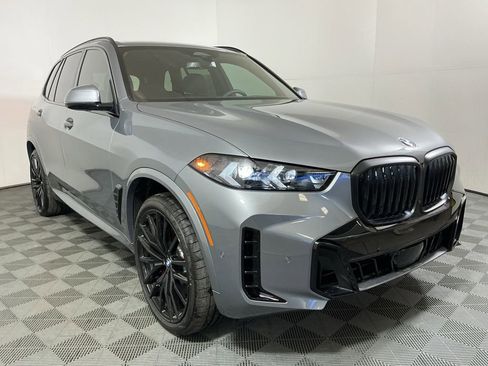 New 2026 BMW X5 xDrive40i w/ M Sport Package image 4