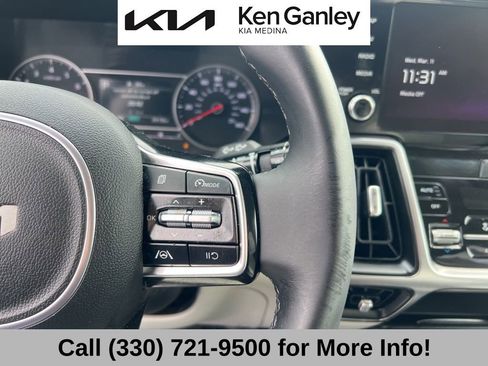 Certified 2023 Kia Sorento S image 32