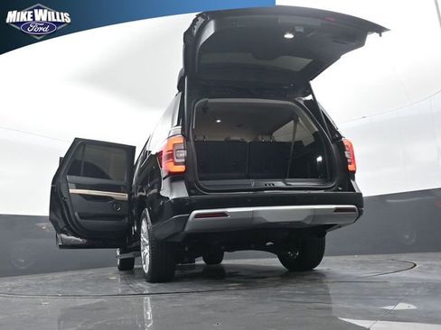 Used 2024 Ford Expedition Max Limited image 30