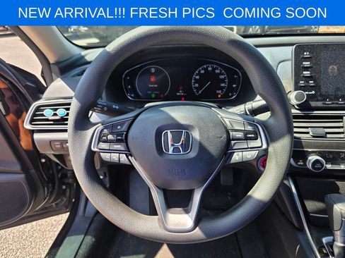 Used 2018 Honda Accord LX image 12