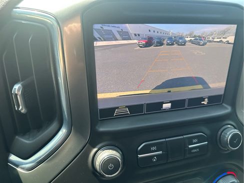 Used 2020 Chevrolet Silverado 1500 LT Trail Boss image 9