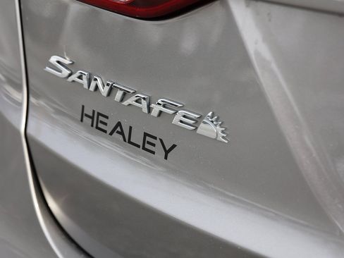 Used 2018 Hyundai Santa Fe Sport w/ 2.4L Value Package 02 image 9