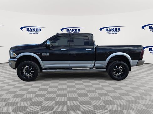 Used 2016 RAM 2500 Laramie w/ Convenience Group image 3