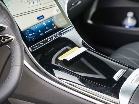 New 2026 Mercedes-Benz GLC 300 4MATIC image 21