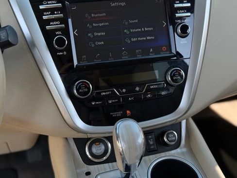 Used 2016 Nissan Murano SL w/ SL Technology Package AWD/4WD image 25