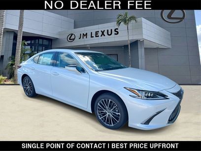 New 2025 Lexus ES 300h w/ Premium Package
