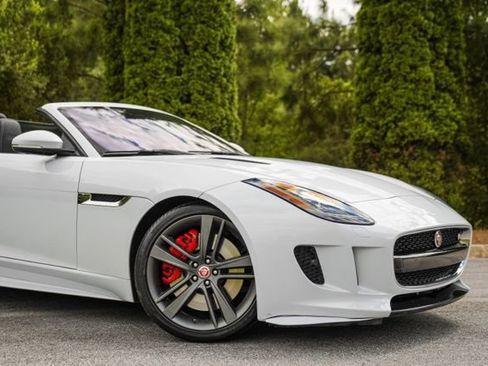 Used 2017 Jaguar F-TYPE S RWD image 7
