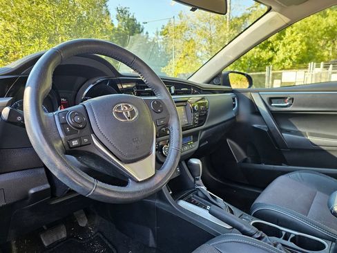 Used 2016 Toyota Corolla S FWD image 20