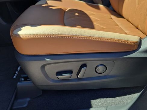 New 2026 Nissan Pathfinder Platinum w/ Cargo Package image 22