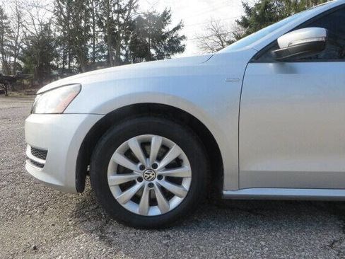 Used 2014 Volkswagen Passat 1.8T Wolfsburg Edition image 32