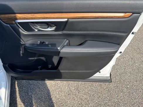 Used 2020 Honda CR-V Touring image 21