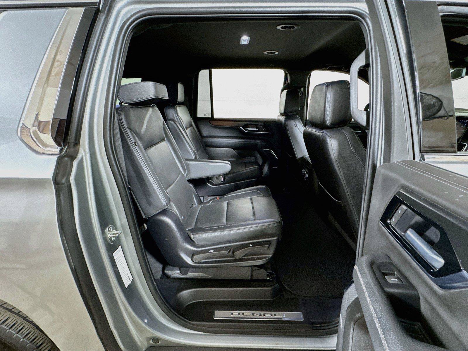 Certified 2025 GMC Yukon XL Denali AWD/4WD image 92