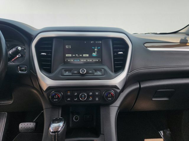 Used 2019 GMC Acadia SLE FWD image 14
