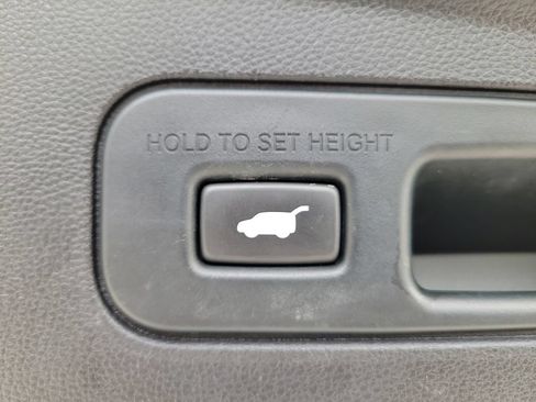 Used 2024 Acura MDX SH-AWD w/ Advance Package image 11