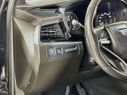 Used 2022 Cadillac XT6 Premium Luxury w/ Platinum Package FWD image 8