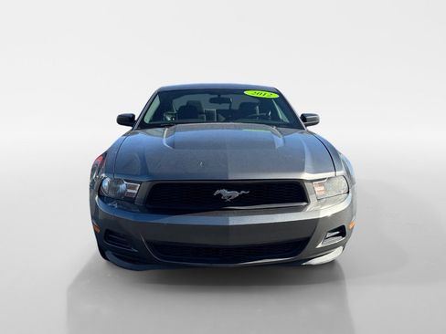 Used 2012 Ford Mustang V6 image 9