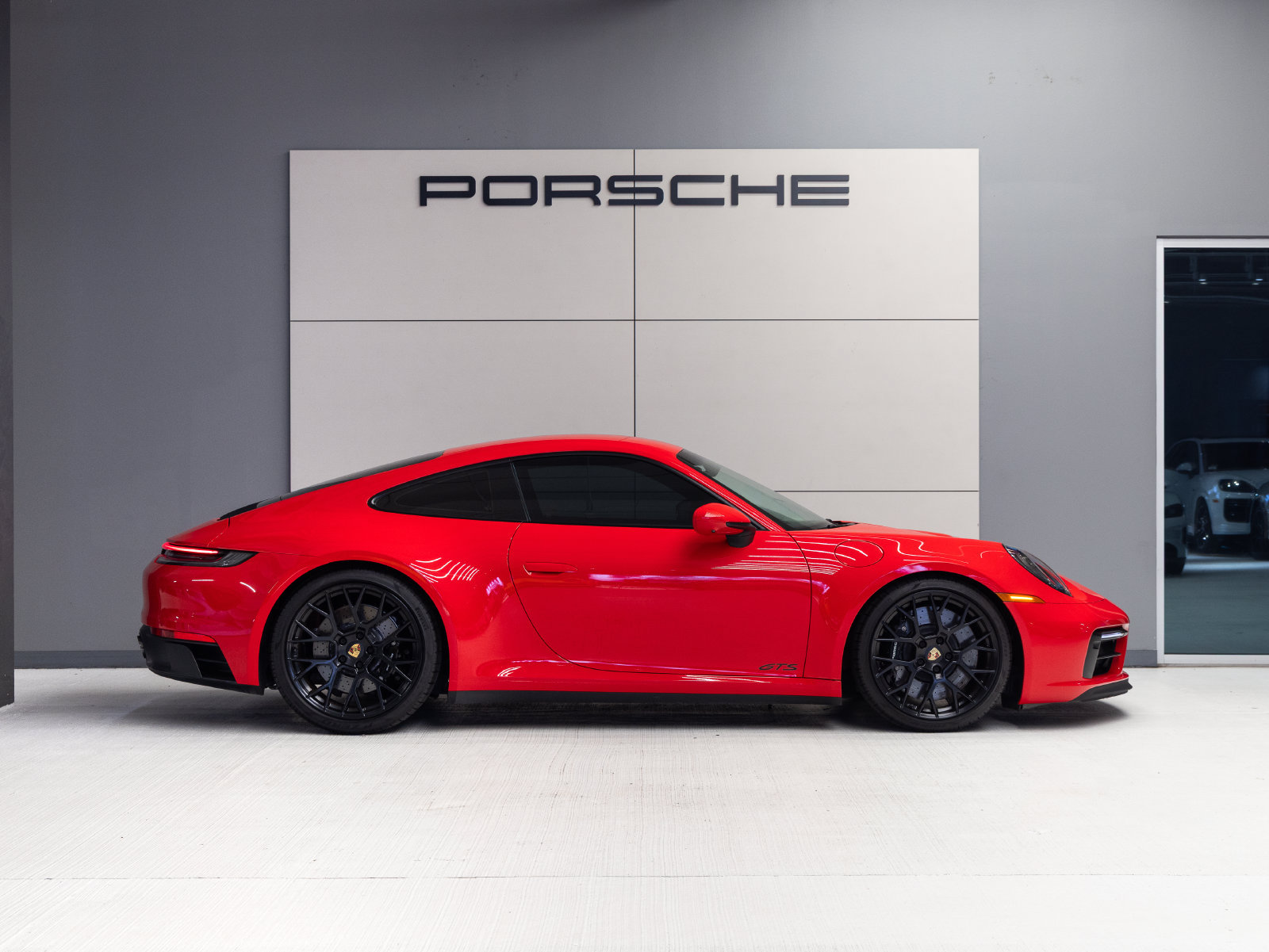 Certified 2022 Porsche 911 Carrera GTS RWD image 8