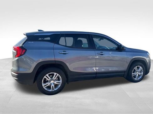 Used 2018 GMC Terrain SLE image 16